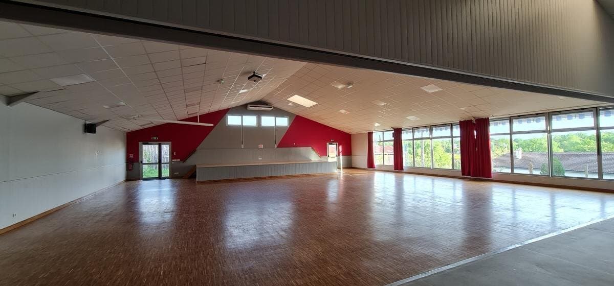 Salle polyvalente à Boismé — photo 1 sur 3