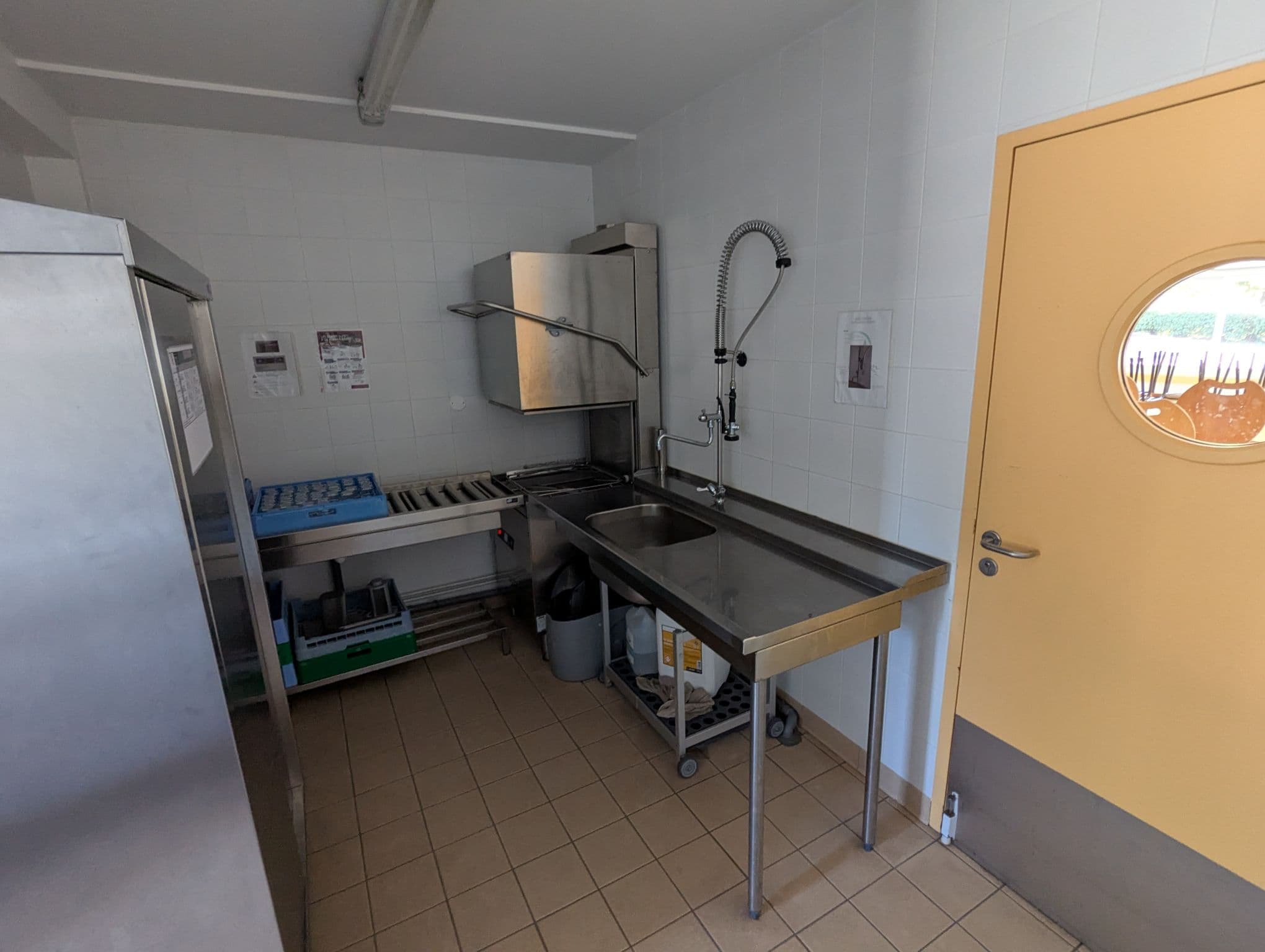 Salle du foyer — Grande + petite salle à Le Tablier — photo 5 sur 6