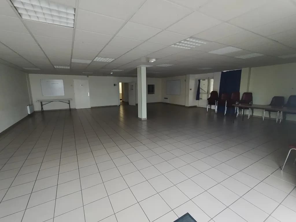 Salle du Restaurant des Anciens à Marseillan — photo 1 sur 7
