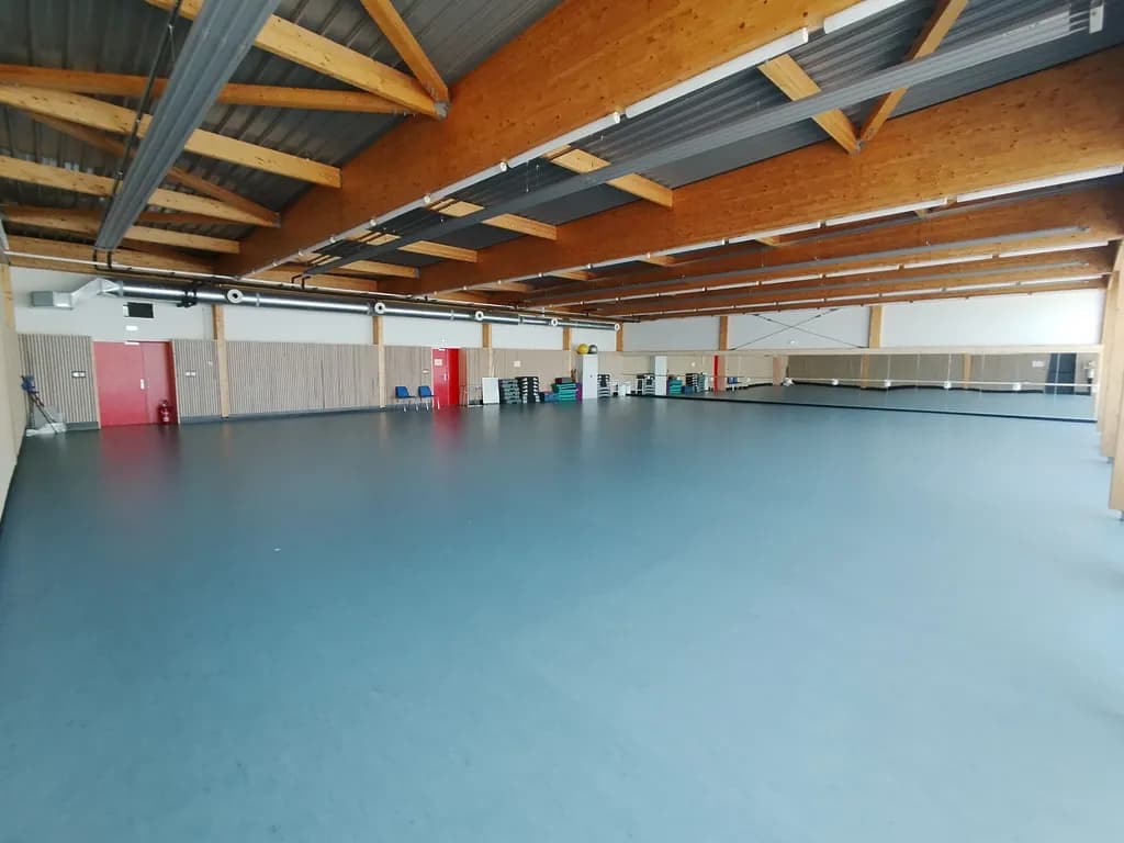 CS- 1-Salle expression Libre à Marseillan — photo 2 sur 2