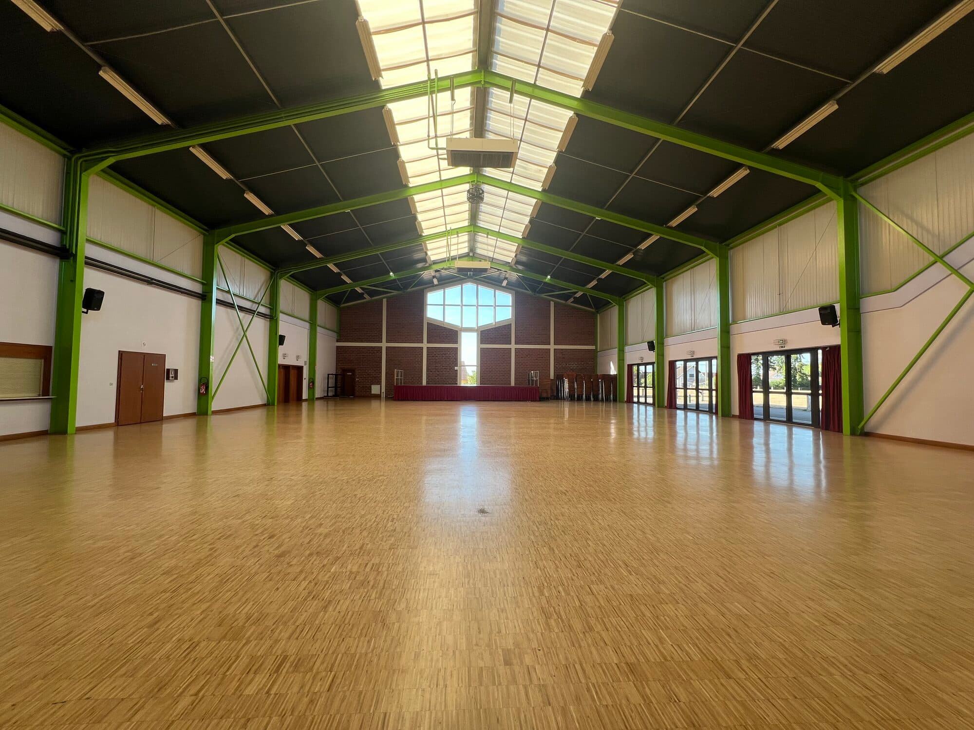 Salle polyvalente — Grande salle à Petersbach — photo 3 sur 4